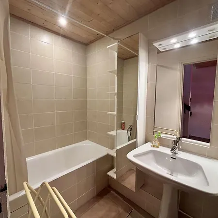 6 Pers, 52m², Skis Aux Pieds, Parking, Alpe D'huez - Fr-1-405-364